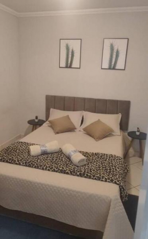 Apartamento em Osasco 2 Quartos, wi-fi, estacionamento no local